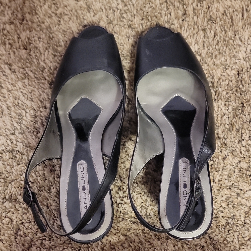 Bandolino Black Peep-Toe Heels